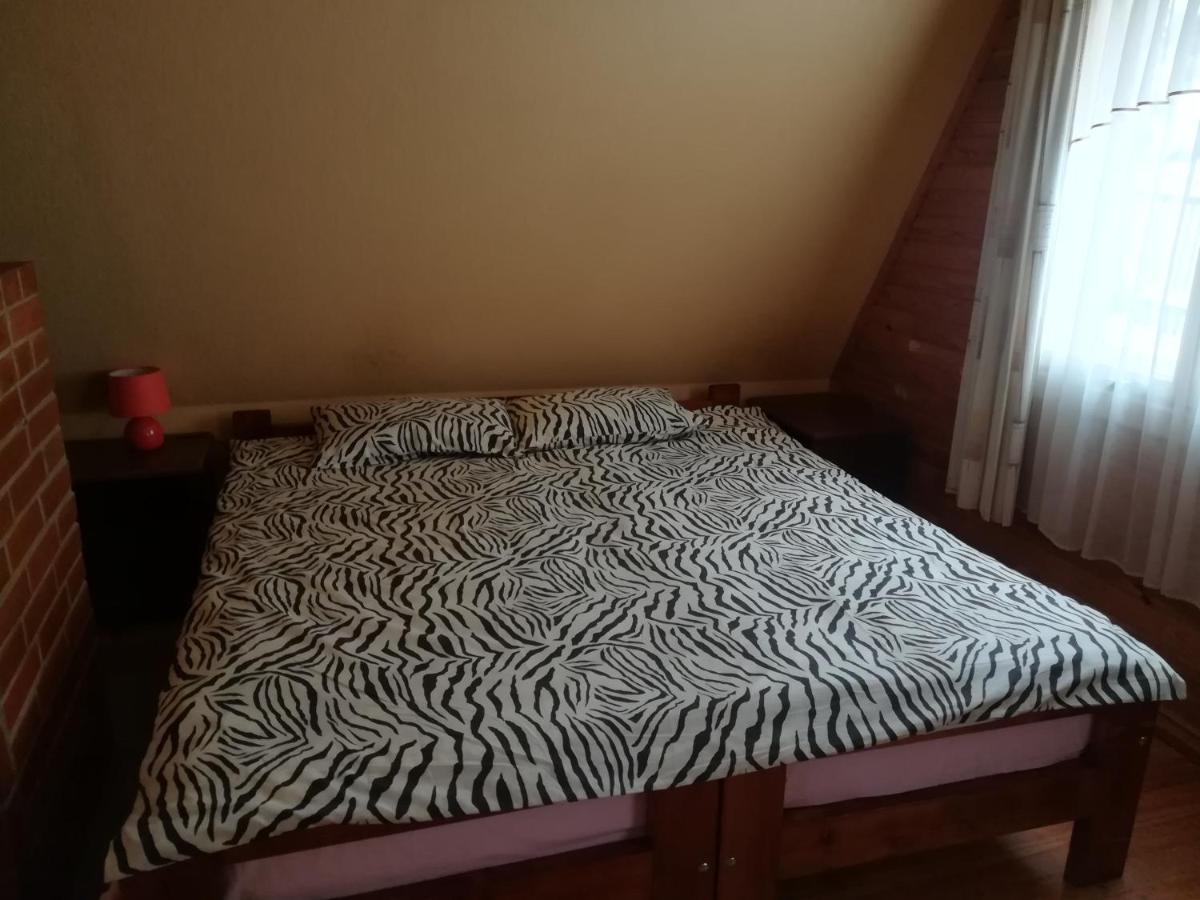 Oaze سميلتين المظهر الخارجي الصورة